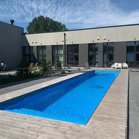 Casa Blanca With Pool *